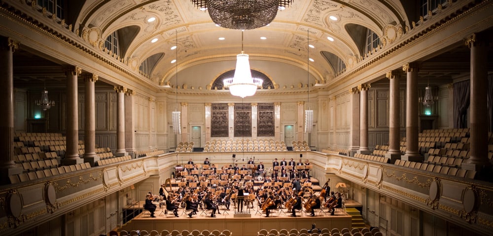 symphony-bands-playing