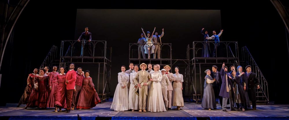 theater-group-on-stage-production